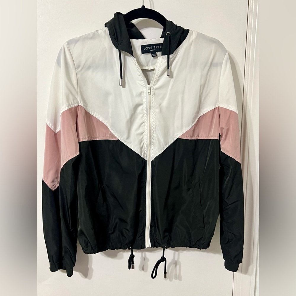 LOVE TREE Block-Colored Windbreaker